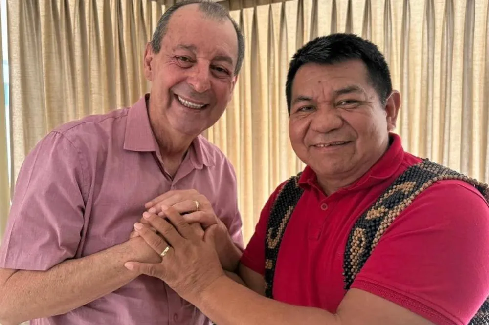 Ex-Prefeito de São Gabriel da Cachoeira se reúne com senador Omar Aziz para articular investimentos
